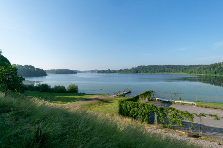 Lake 2